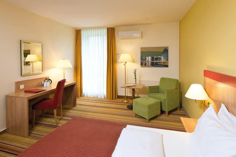 Leonardo Center 4* Wolfsburg